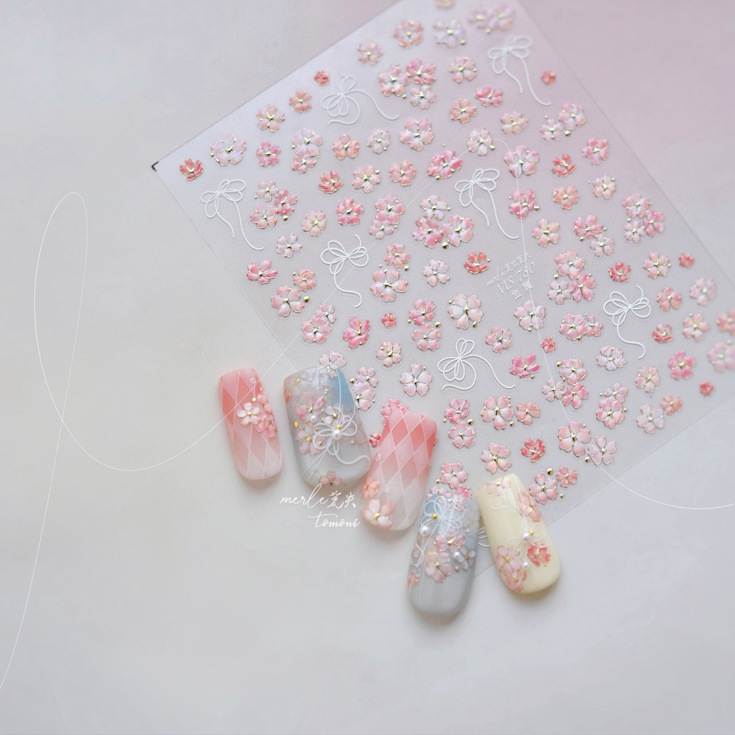 Naklejki na paznokcie 5D z mot – Nail Art Pink Soft recenzja i cena