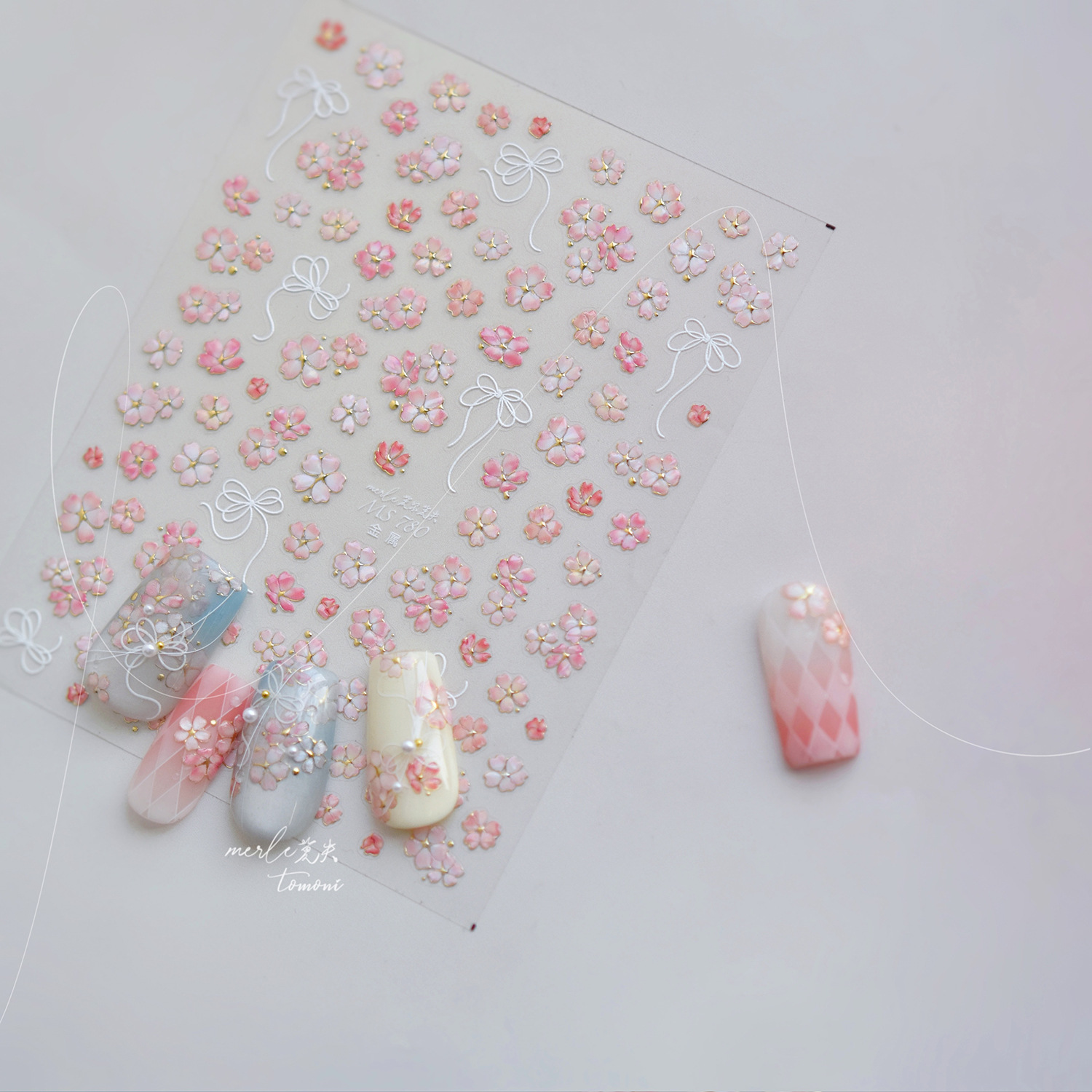 Naklejki na paznokcie 5D z mot – Nail Art Pink Soft recenzja i cena