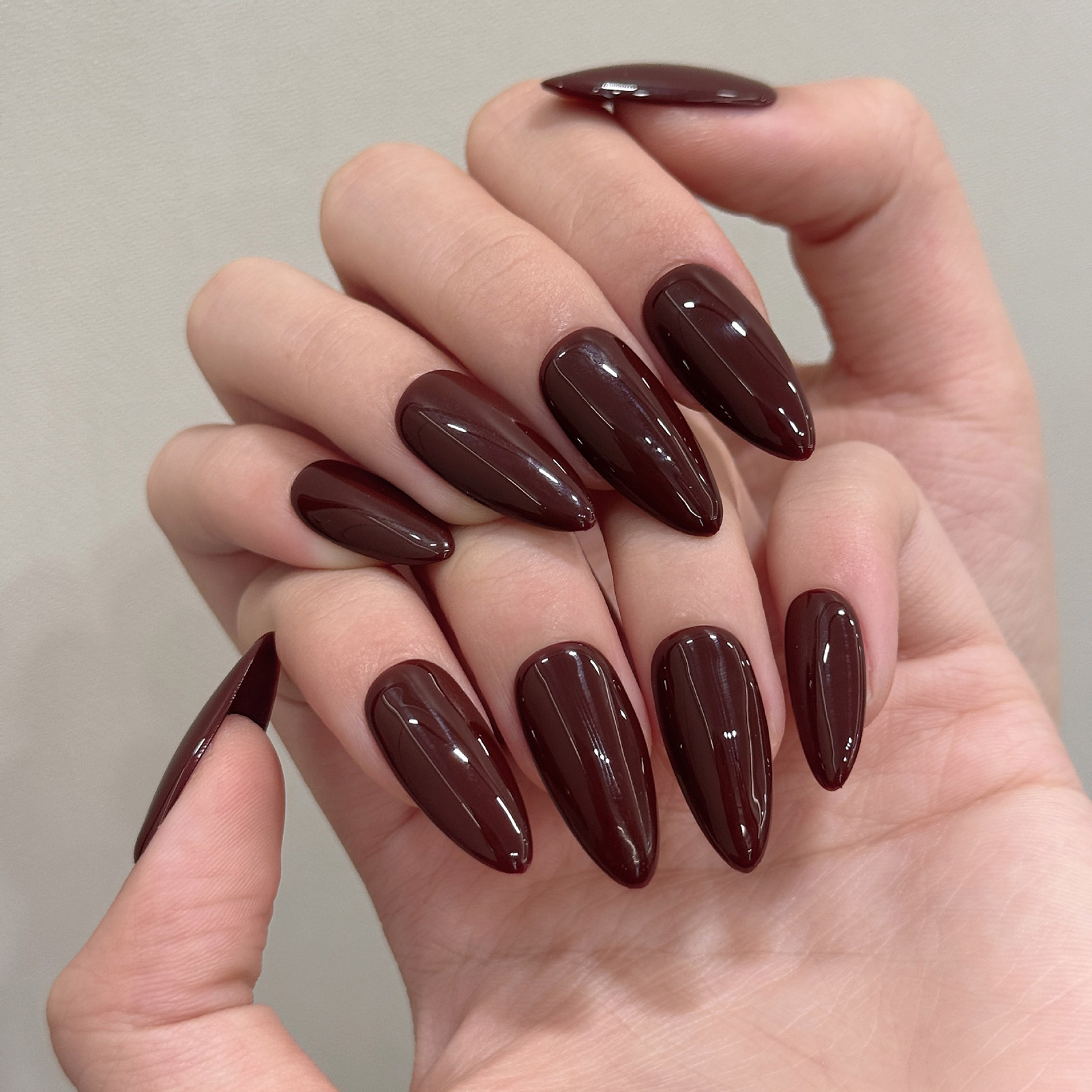 10 szt. Ręcznie Robione Jednok – Nail Art Emerald recenzja i cena