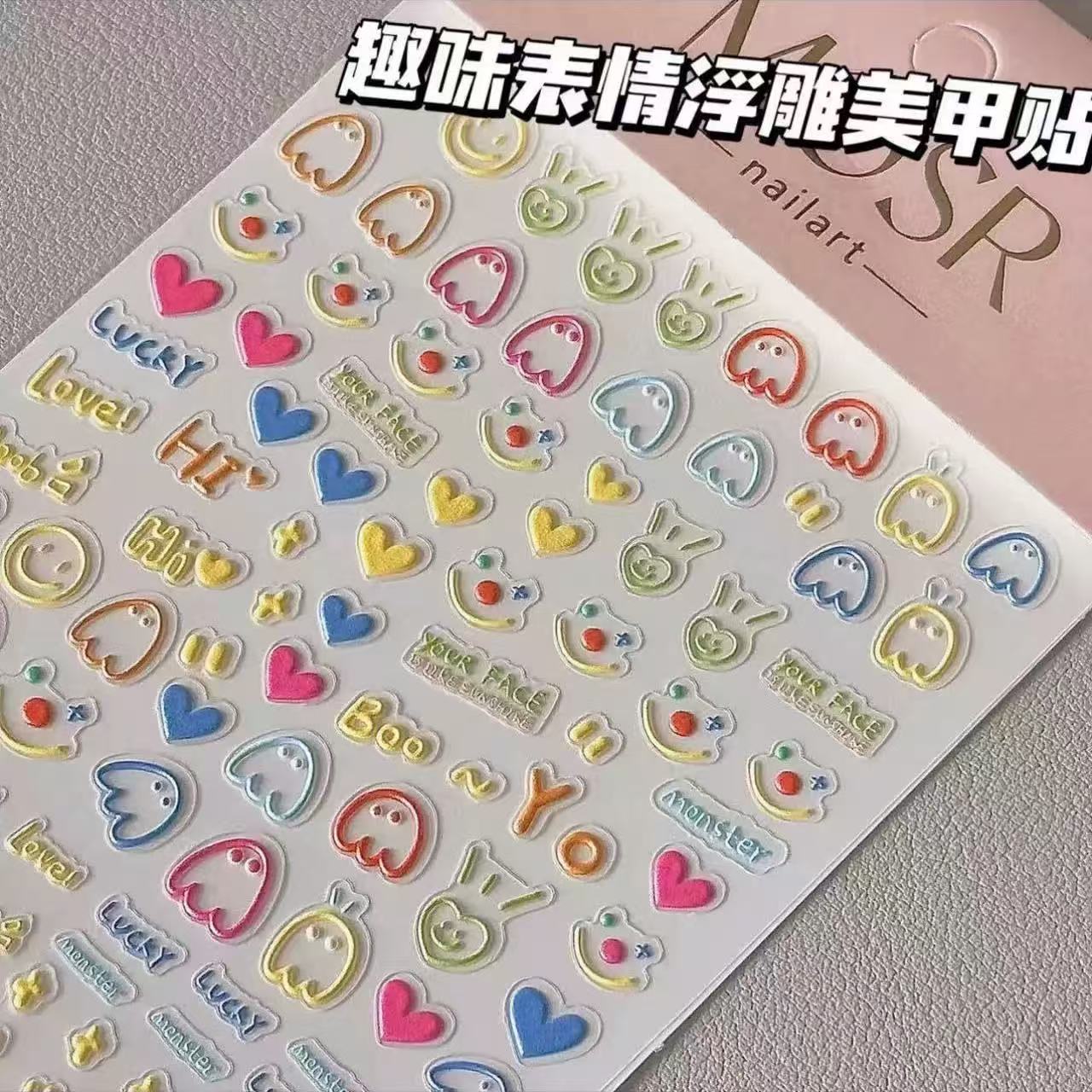 Naklejki na paznokcie z motywe – Nail Art Viral recenzja i cena