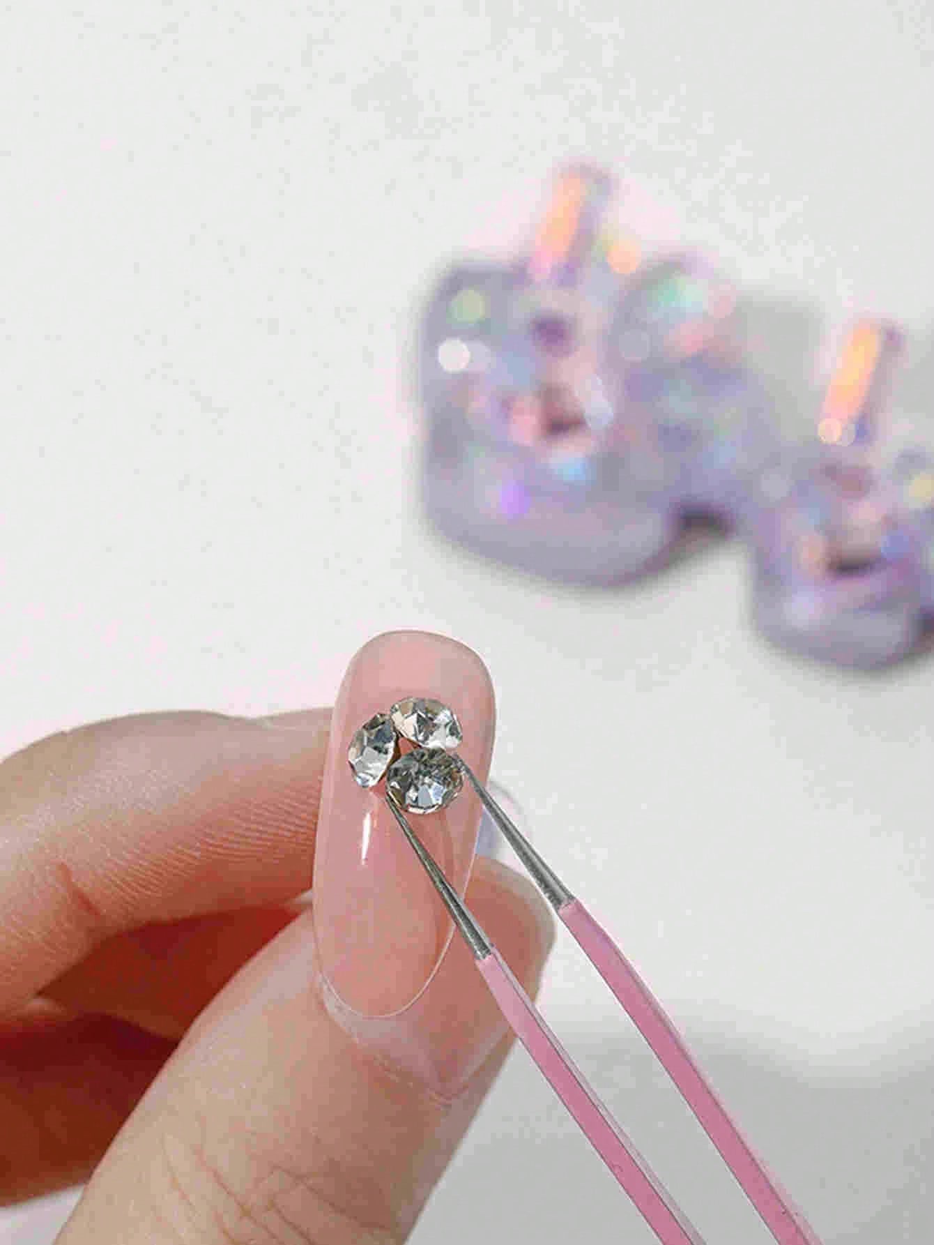 Baza do ćwiczeń zdobienia pazn – Nail Art Viral recenzja i cena